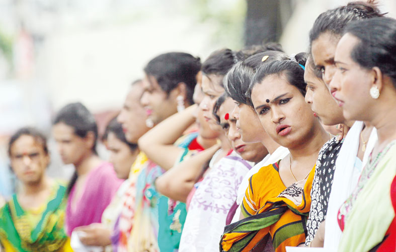 তৃতীয় লিঙ্গের মানুষ কেন জন্মায়, এর বৈজ্ঞানিক ব্যাখ্যা কি?